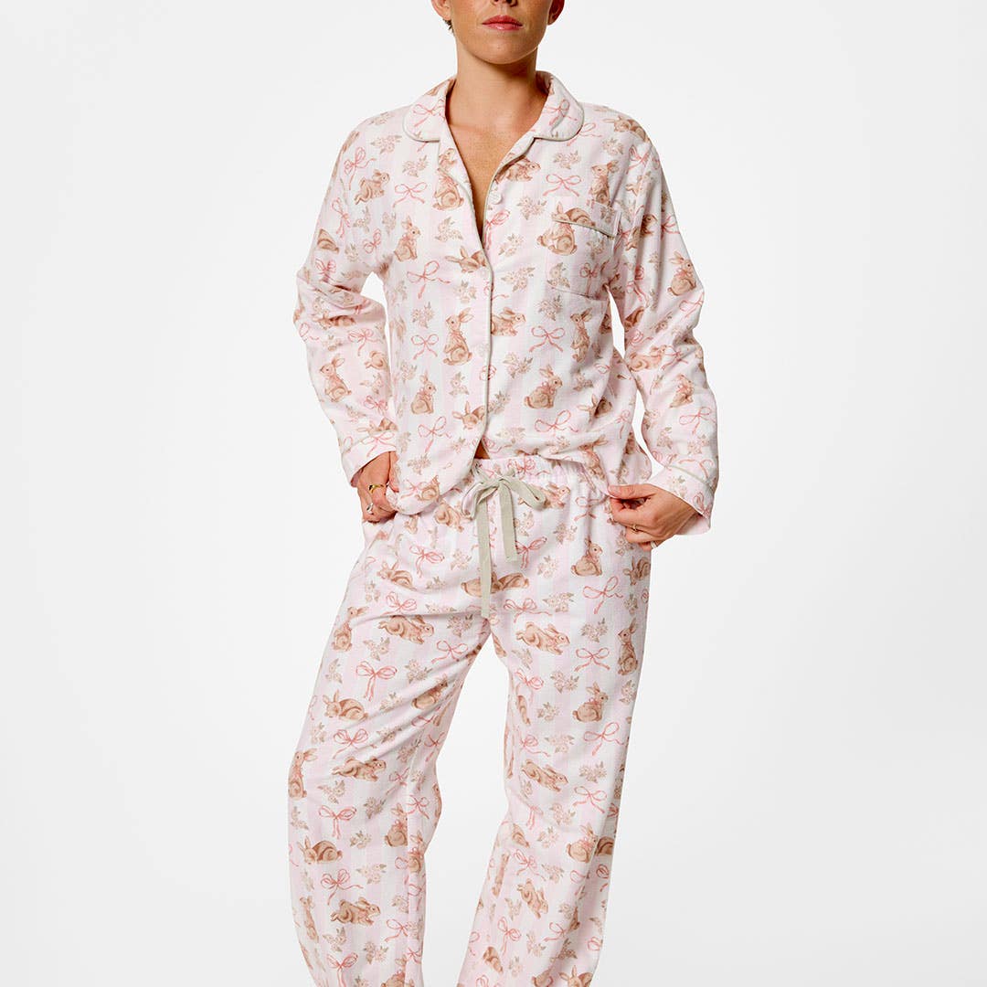 https://s3-ap-southeast-2.amazonaws.com/fusionfactory.commerceconnect.bbnt.production/pim_media/000/207/815/M_F_W26_Bunny-Bow-Flannel-PJs_SML_Bunny-Bow_26075901_Detail_SI.jpg?1770007583