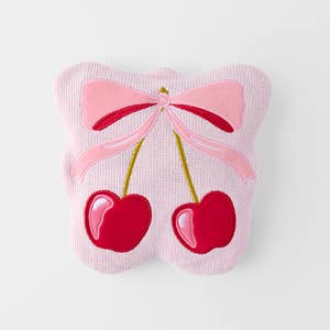https://s3-ap-southeast-2.amazonaws.com/fusionfactory.commerceconnect.bbnt.production/pim_media/000/209/456/M_F_W26_Cherry-Bow-Heat-Pack_Pink_22496901_SI.jpg?1770788654