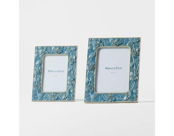 https://s3-ap-southeast-2.amazonaws.com/fusionfactory.commerceconnect.bbnt.production/pim_media/000/205/708/M_F_W26_Coventry-Photo-Frame_Range_Blue_26892_R_SI.jpg?1765343026