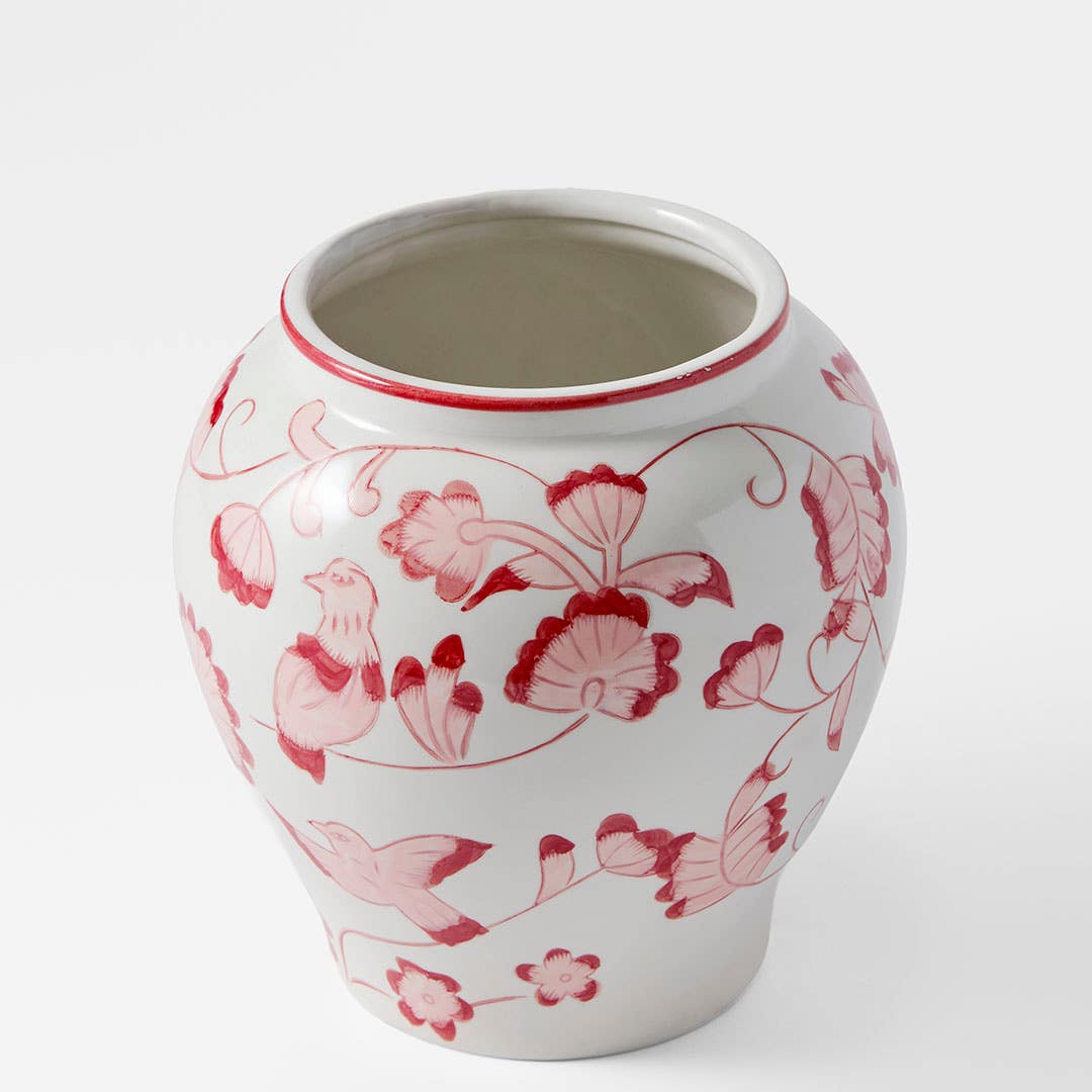 https://s3-ap-southeast-2.amazonaws.com/fusionfactory.commerceconnect.bbnt.production/pim_media/000/205/753/M_F_W26_Empress-Ceramic-Vase_Pink_26893901_Detail_SI.jpg?1765344904