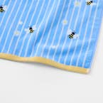 https://s3-ap-southeast-2.amazonaws.com/fusionfactory.commerceconnect.bbnt.production/pim_media/000/212/180/M_F_W26_Honey-Bee-BT-HT_Blue-Butter-Yellow_26947901_Detail_SI.jpg?1774915890