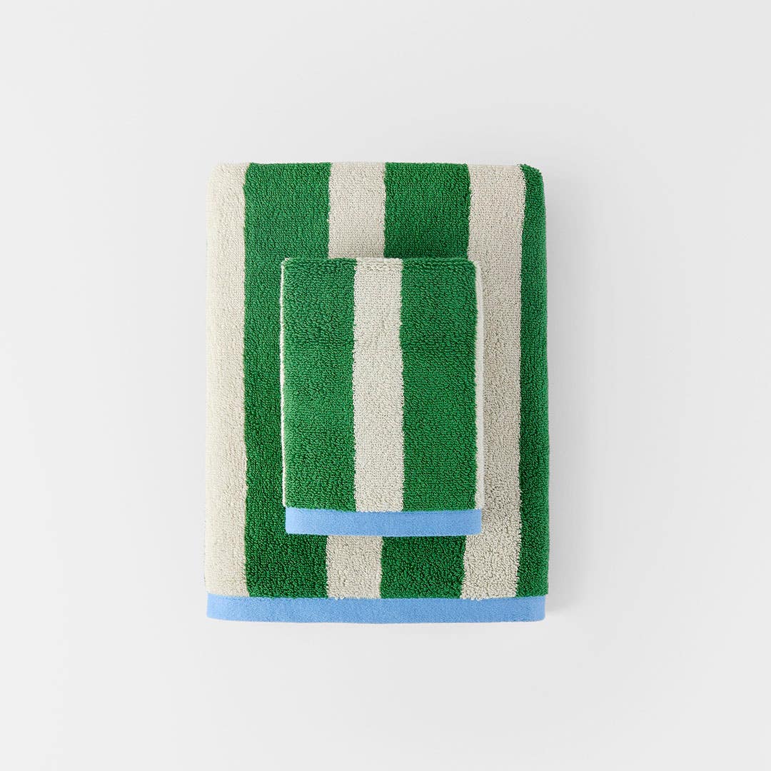 https://s3-ap-southeast-2.amazonaws.com/fusionfactory.commerceconnect.bbnt.production/pim_media/000/211/202/M_F_W26_Maverick-BT-HT_Spinach-Oat-Stripe_26943101_SI.jpg?1773379780