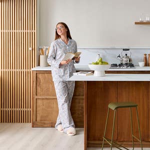 https://s3-ap-southeast-2.amazonaws.com/fusionfactory.commerceconnect.bbnt.production/pim_media/000/210/339/Alphina_Pyjamas.jpg?1772068654
