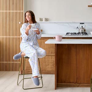 https://s3-ap-southeast-2.amazonaws.com/fusionfactory.commerceconnect.bbnt.production/pim_media/000/210/331/Fable_Flannelette_Pyjamas.jpg?1772067938