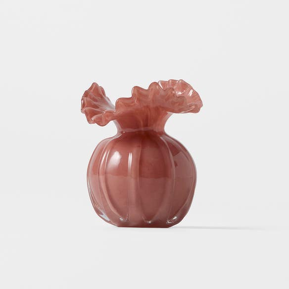 https://s3-ap-southeast-2.amazonaws.com/fusionfactory.commerceconnect.bbnt.production/pim_media/000/205/960/M_F_W26_Ruffled-Glass-Vase-Sml_Cognac_26890201_SI.jpg?1767067806