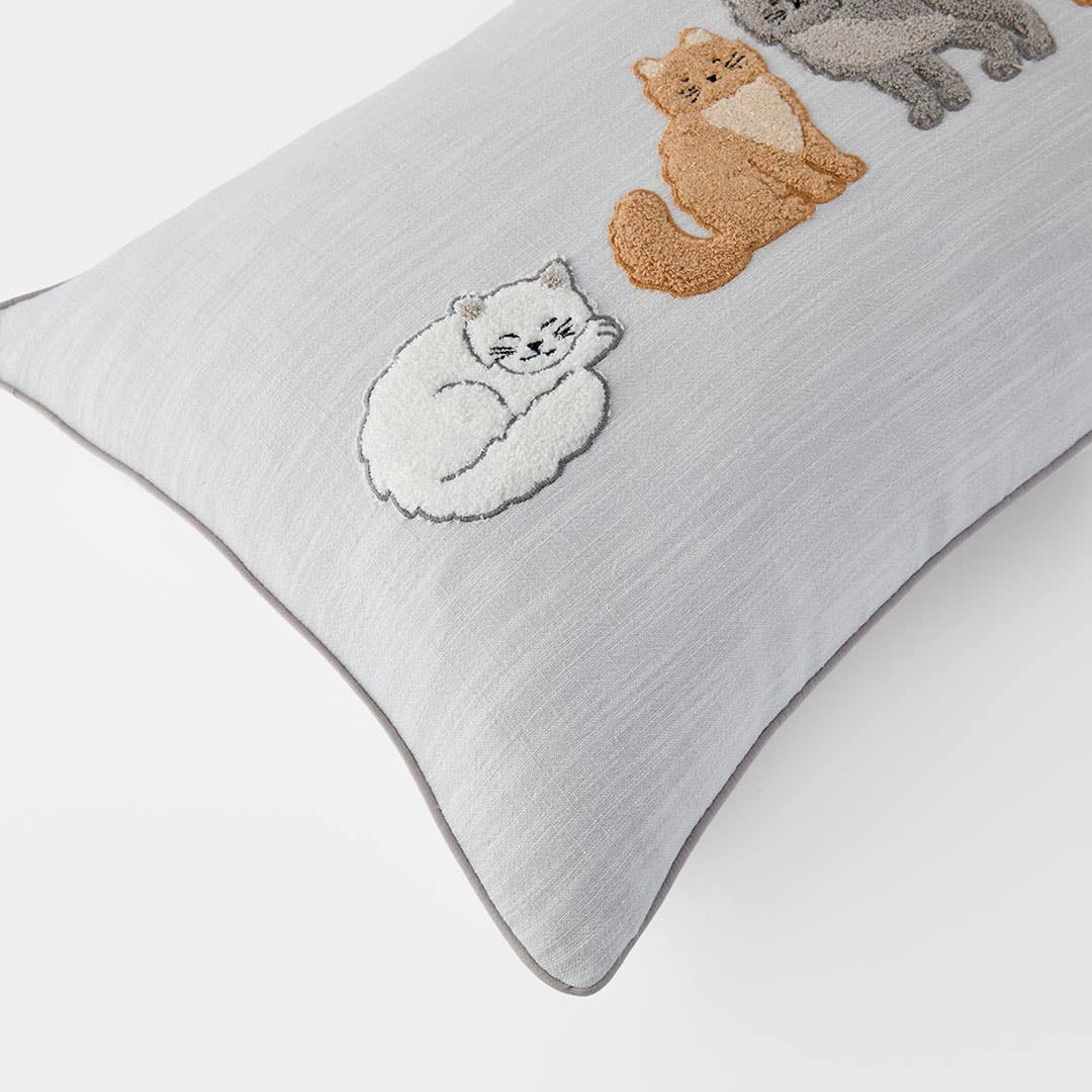 https://s3-ap-southeast-2.amazonaws.com/fusionfactory.commerceconnect.bbnt.production/pim_media/000/206/339/M_F_W26_Ruth-Rectangle-Cushion_Soft-Grey_26897001_Detail-01_SI.jpg?1767152712