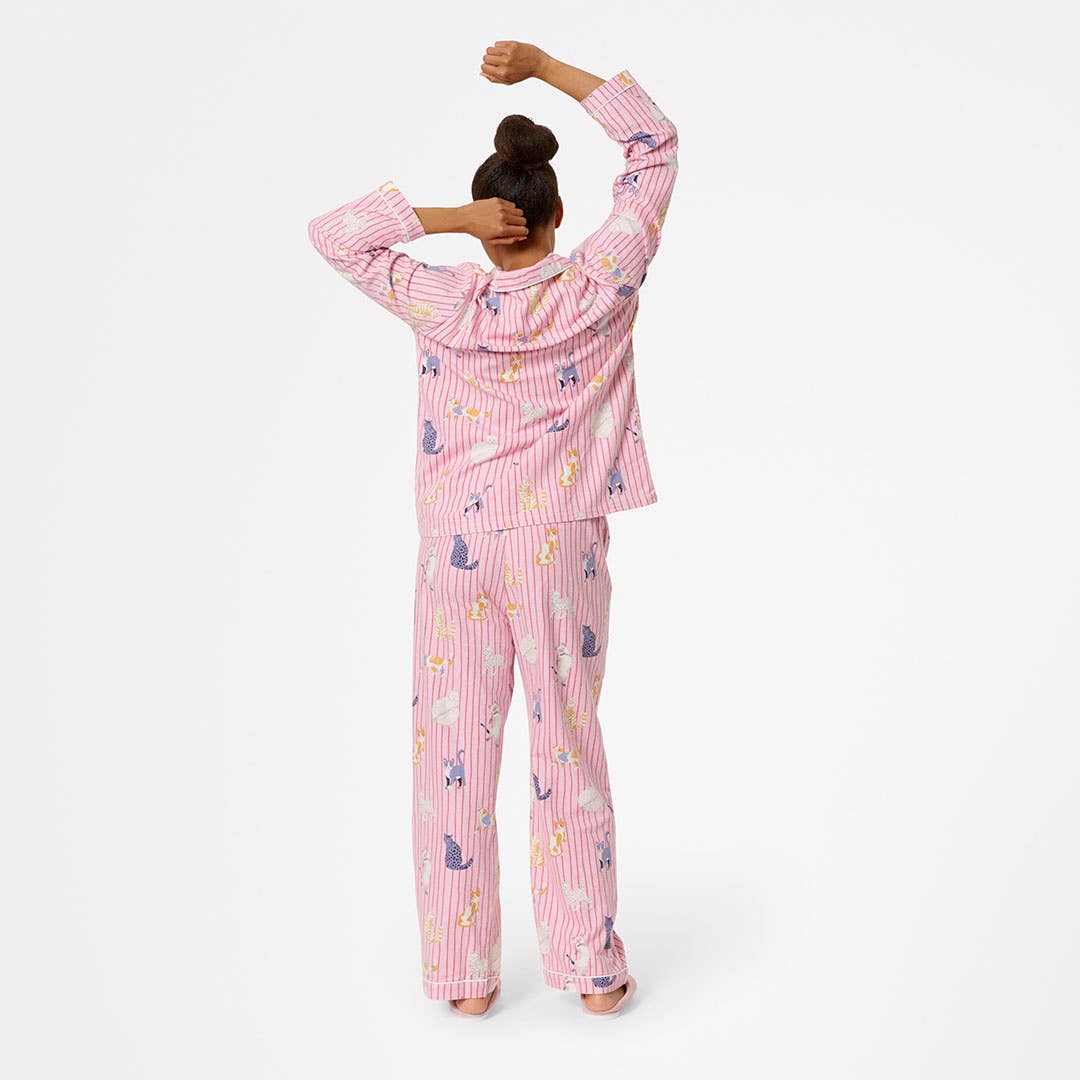 https://s3-ap-southeast-2.amazonaws.com/fusionfactory.commerceconnect.bbnt.production/pim_media/000/209/330/M_F_W26_Tingles-Flannel-PJs_LRG_Pink-Orange_26841901_V2_SI.jpg?1770774183