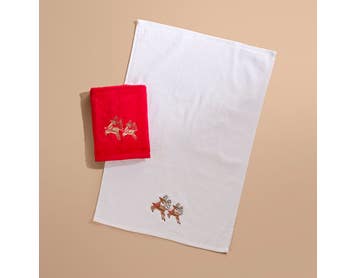 https://s3-ap-southeast-2.amazonaws.com/fusionfactory.commerceconnect.bbnt.production/pim_media/000/216/817/M_F_Xmas-26-27_CG_GUESTOWEL_Christmas-Emb-Reindeer-HT-S2-White-Red_20158701_SI.jpg?1783658001
