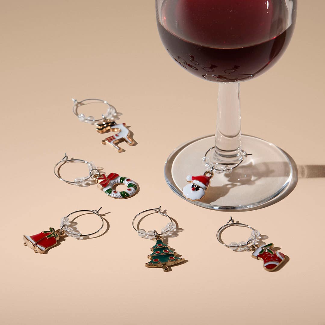 https://s3-ap-southeast-2.amazonaws.com/fusionfactory.commerceconnect.bbnt.production/pim_media/000/217/118/M_F_Xmas-26-27_CG_XMAS_DINING_Xmas-Motif-Charms-S6-Multi-Colour_21549801_SI.jpg?1783920813
