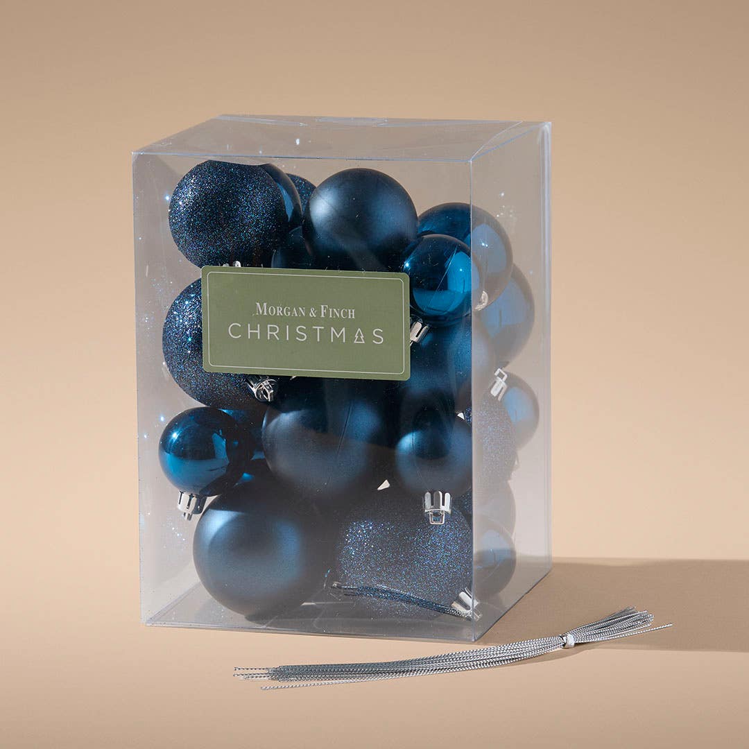 https://s3-ap-southeast-2.amazonaws.com/fusionfactory.commerceconnect.bbnt.production/pim_media/000/218/082/M_F_Xmas-26-27_HT_BOXEDBALLS_Boxed-Baubles-S30-asst_27087202_PKG_SI.jpg?1785115941