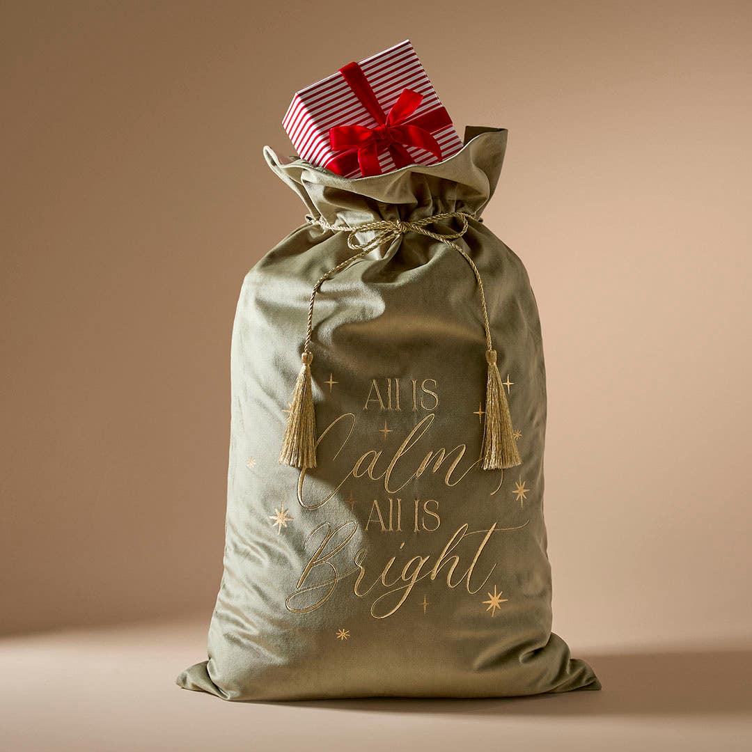 https://s3-ap-southeast-2.amazonaws.com/fusionfactory.commerceconnect.bbnt.production/pim_media/000/213/084/M_F_Xmas-26-27_HT_STOCKING_Velvet_Santa_Sack_26288601_SI.jpg?1778210492
