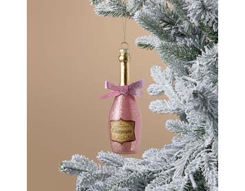https://s3-ap-southeast-2.amazonaws.com/fusionfactory.commerceconnect.bbnt.production/pim_media/000/218/170/M_F_Xmas-26-27_LM_DECS_Champagne-Bottle-Glass-Ornament_23331401_SI.jpg?1785195751