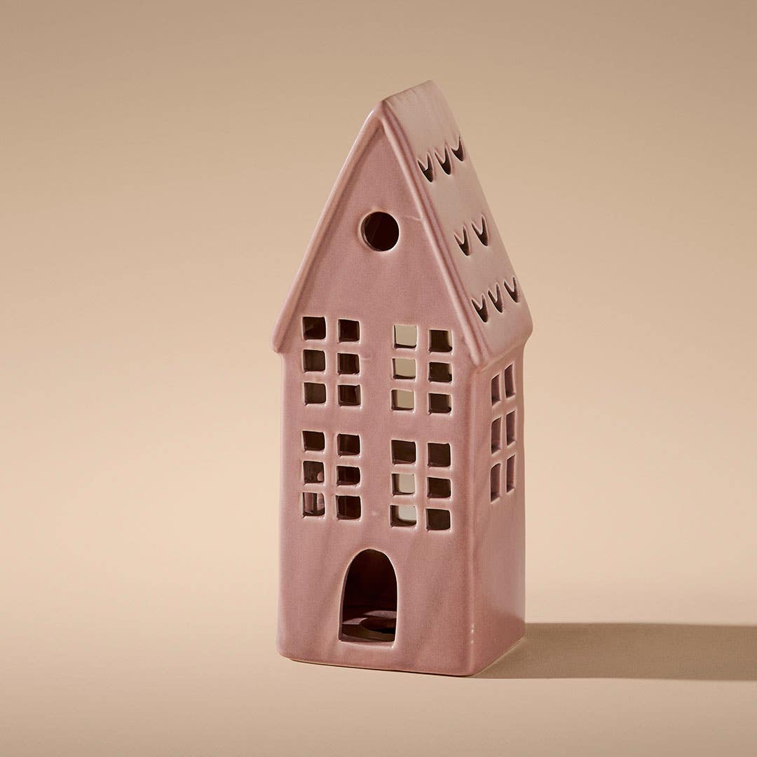 https://s3-ap-southeast-2.amazonaws.com/fusionfactory.commerceconnect.bbnt.production/pim_media/000/215/076/M_F_Xmas-26-27_LM_STAND_DECS_Ceramic-Classic-House-Lrg_27015101_SI.jpg?1781739605