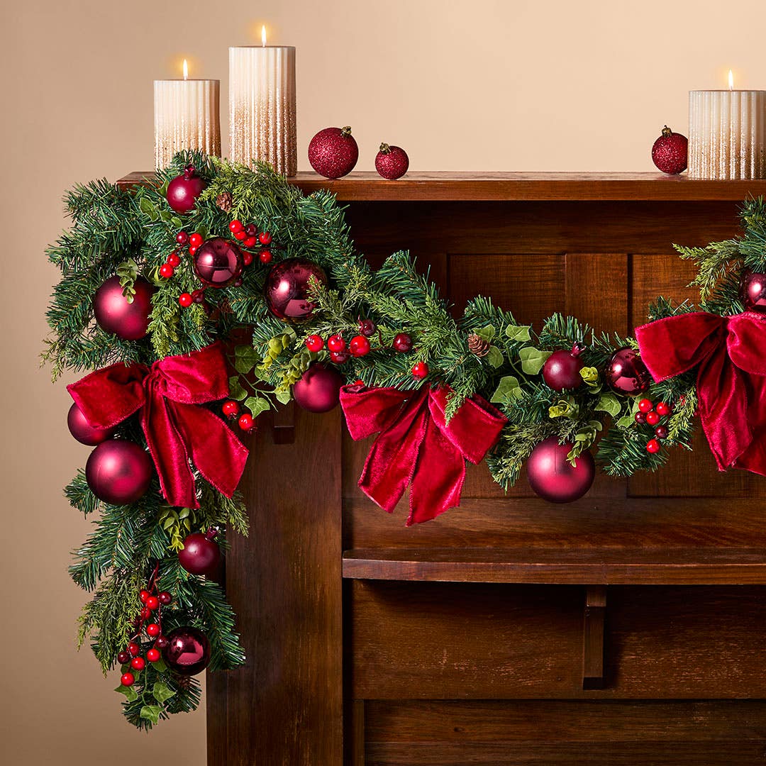 https://s3-ap-southeast-2.amazonaws.com/fusionfactory.commerceconnect.bbnt.production/pim_media/000/213/553/M_F_Xmas-26-27_MR_GARLAND_1.8m-Bauble-_-Velvet-Bow-Garland-Deep-Red_26275201_SCALE_SI.jpg?1779087352