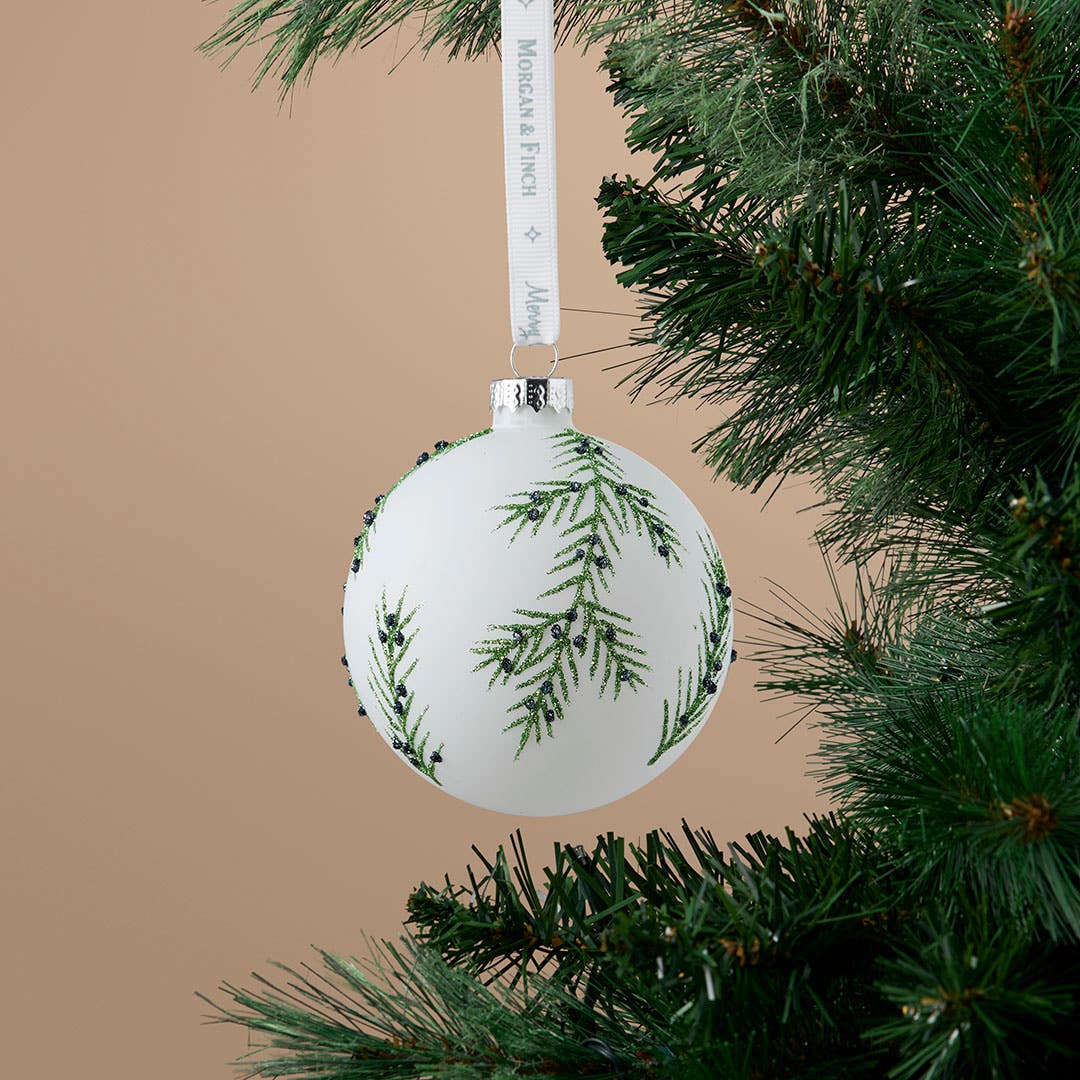 https://s3-ap-southeast-2.amazonaws.com/fusionfactory.commerceconnect.bbnt.production/pim_media/000/216/757/M_F_Xmas-26-27_S4_HT_DECS_Glass-Ball-w-Glitter-Foliage-_-Berry_27127801_SI.jpg?1783641906