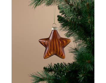 https://s3-ap-southeast-2.amazonaws.com/fusionfactory.commerceconnect.bbnt.production/pim_media/000/216/792/M_F_Xmas-26-27_S4_HT_DECS_Glass-Ribbed-Star-Dec_27079401_SI.jpg?1783653529