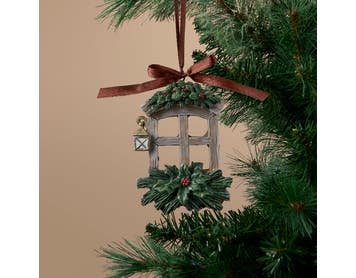 https://s3-ap-southeast-2.amazonaws.com/fusionfactory.commerceconnect.bbnt.production/pim_media/000/216/834/M_F_Xmas-26-27_S4_HT_DECS_Resin-Arch-Window-Dec_27066801_SI.jpg?1783660296
