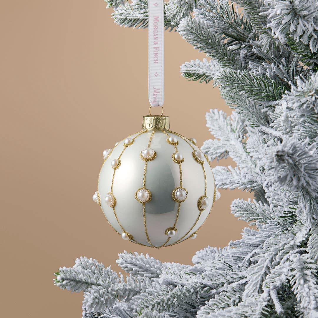 https://s3-ap-southeast-2.amazonaws.com/fusionfactory.commerceconnect.bbnt.production/pim_media/000/217/247/M_F_Xmas-26-27_S4_LM_DECS_Glass-Pearled-Opal-Ball-_22684901_SI.jpg?1784069761