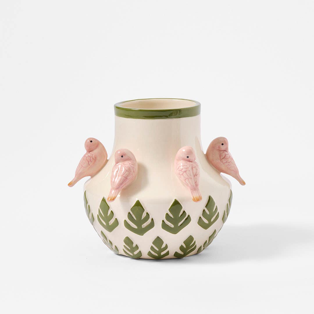 https://s3-ap-southeast-2.amazonaws.com/fusionfactory.commerceconnect.bbnt.production/pim_media/000/223/085/M_F__S26-27_Raven_Ceramic_Vase_Sml_Off_White_Green_27337601_SI.jpg?1790732148