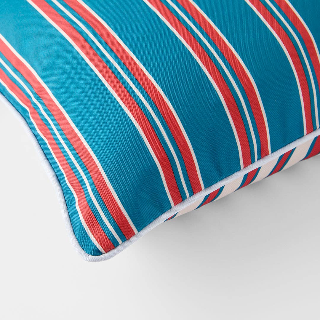 https://s3-ap-southeast-2.amazonaws.com/fusionfactory.commerceconnect.bbnt.production/pim_media/000/201/891/S25-26_Panama-Calabrisa-Rec-Outdoor-Cushion-Reversable_Blue-Red_26534001_Detail_SI.jpg?1759208851