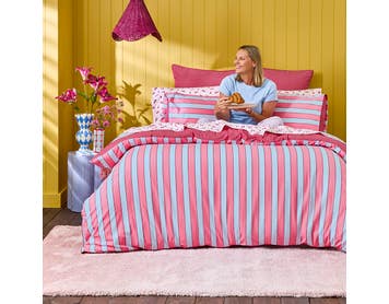 https://s3-ap-southeast-2.amazonaws.com/fusionfactory.commerceconnect.bbnt.production/pim_media/000/212/544/SC_W26_Bedlinen_BOP_Genie_Stripe_QQC_1_SI.jpg?1776146318