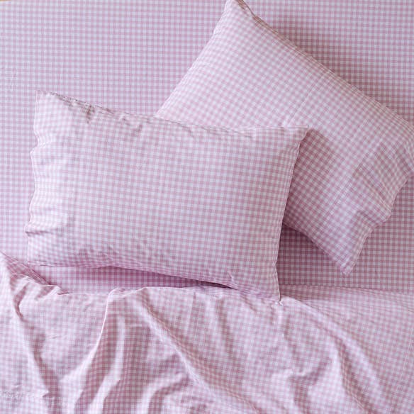 https://s3-ap-southeast-2.amazonaws.com/fusionfactory.commerceconnect.bbnt.production/pim_media/000/211/788/Studio_Collection_BOP_Sheets-Lilac_Check-Detail-1_SI.jpg?1774329738