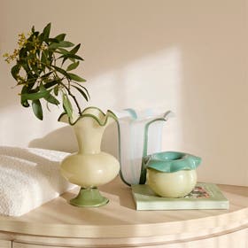 Shop Vases & Pots