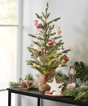 decorate-small-space-christmas